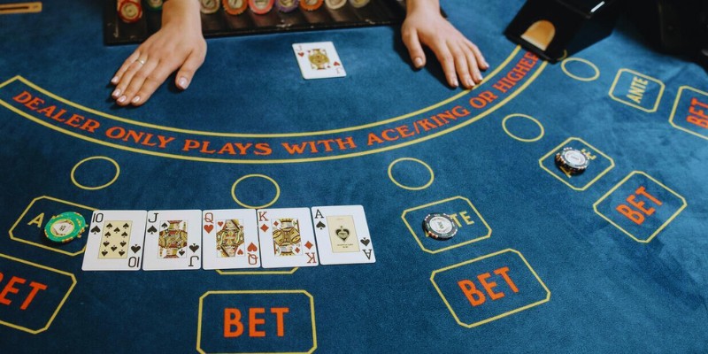 Dealer Casino - Tiêu chí tuyển chọn khắt khe